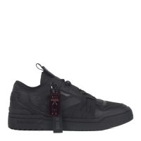 SPCC's Recon MDS01 Lo Black Sneakers